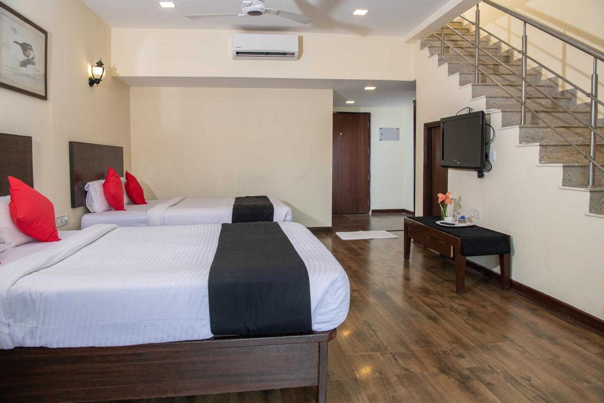 Discover Resorts - Karjat Bagian luar foto