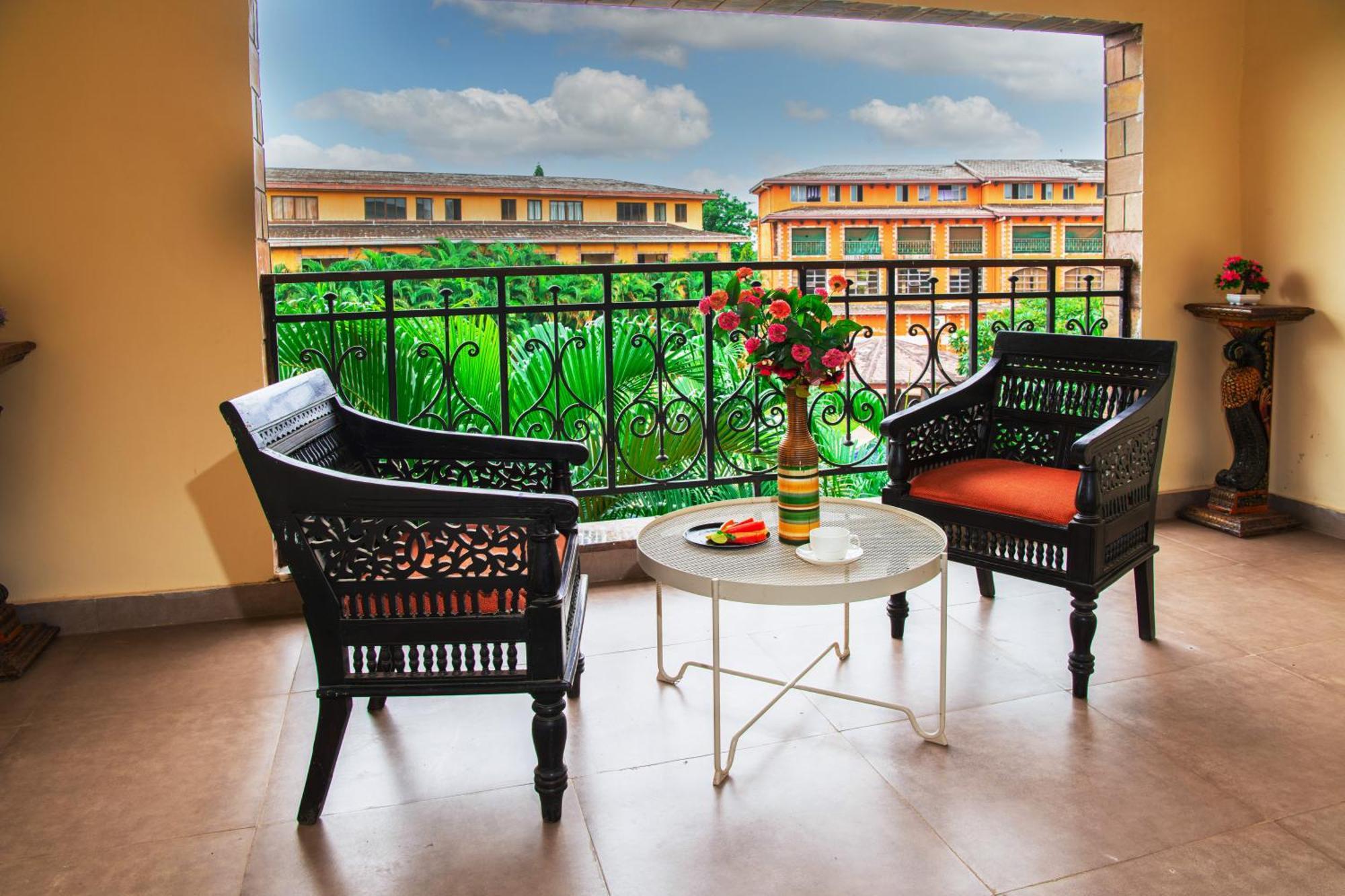 Discover Resorts - Karjat Bagian luar foto