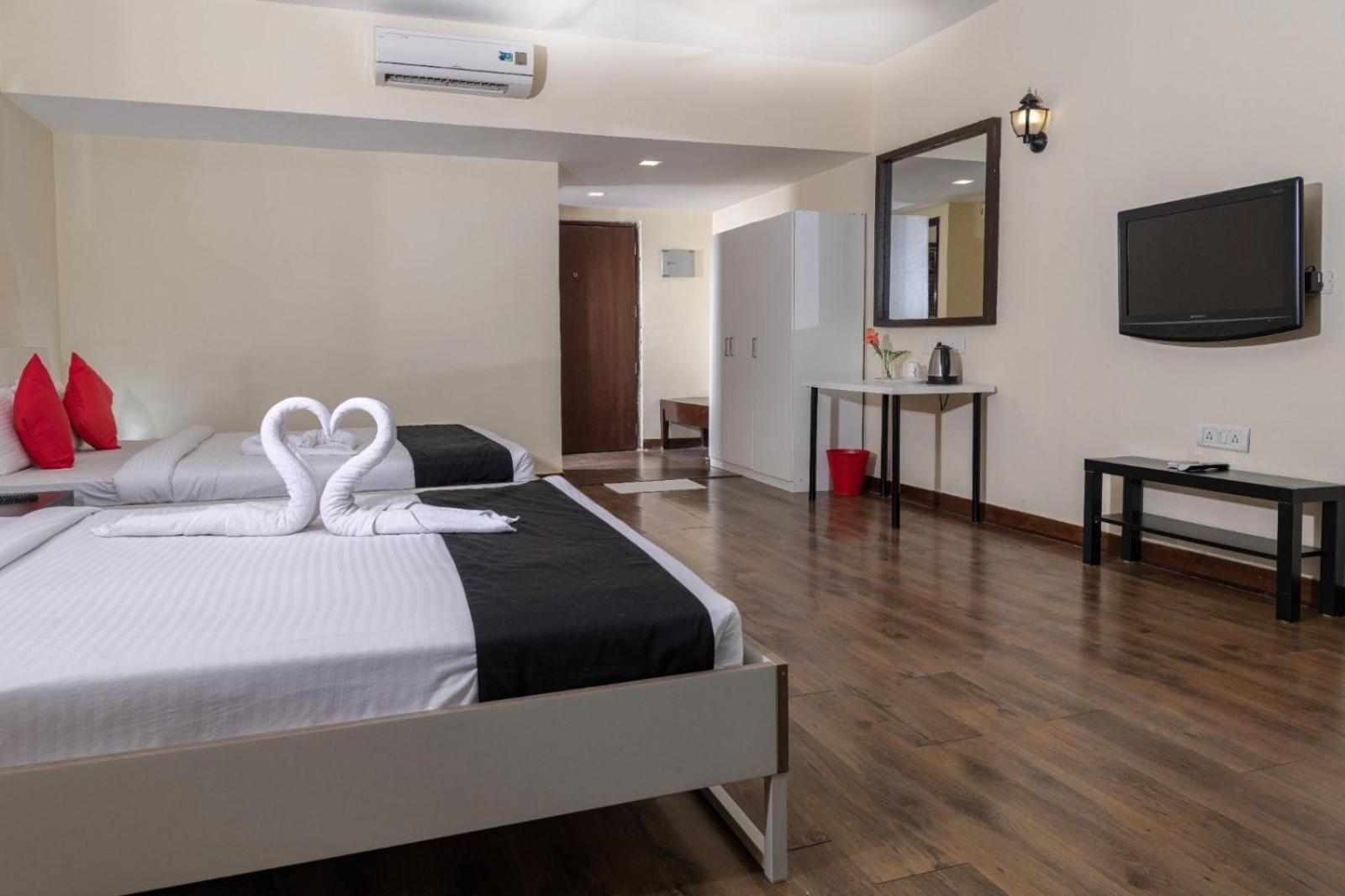 Discover Resorts - Karjat Bagian luar foto
